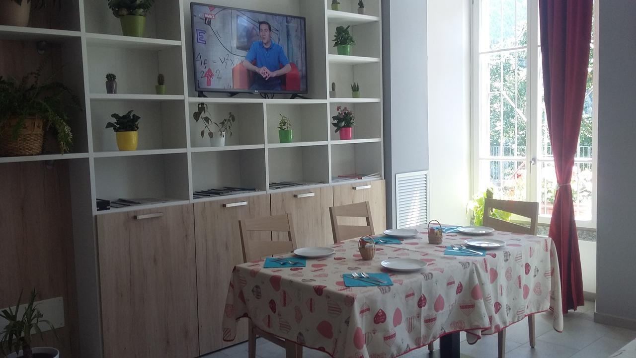 Villa d'AllegnoLa Vecchia Scuola住宿加早餐旅馆 外观 照片